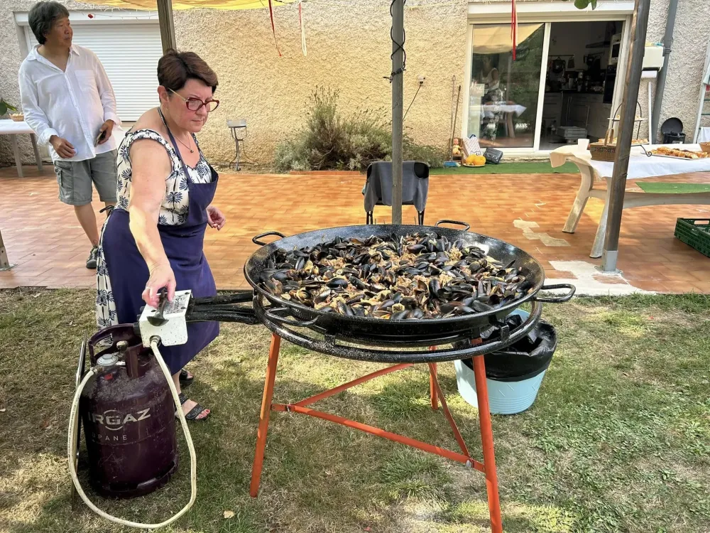 Plats a partager -  (3)